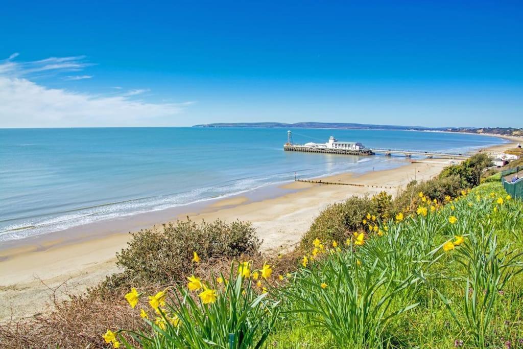 On The Beach Retreat Bournemouth Esterno foto
